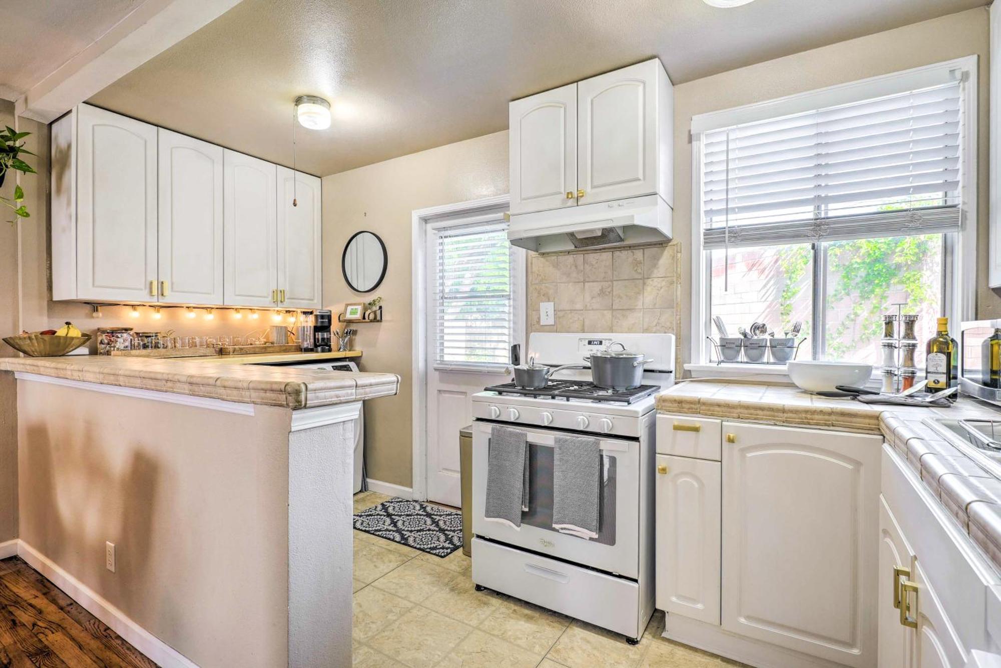 Willa Stylish And Modern Burbank Gem With Private Yard! Zewnętrze zdjęcie